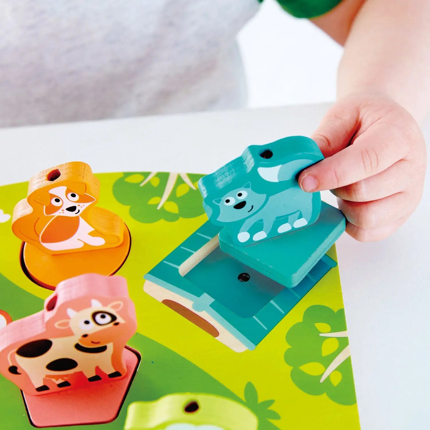 Farmyard Sound Puzzle Hape