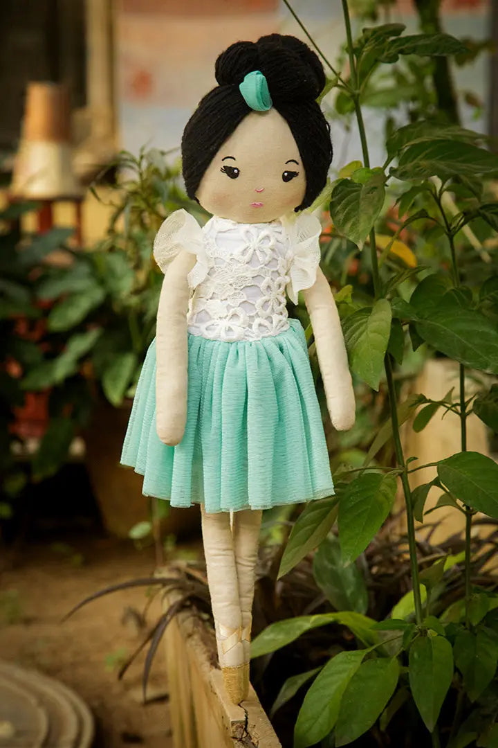 Grand Jete Prima 18" Doll-Yuan Grand Jete