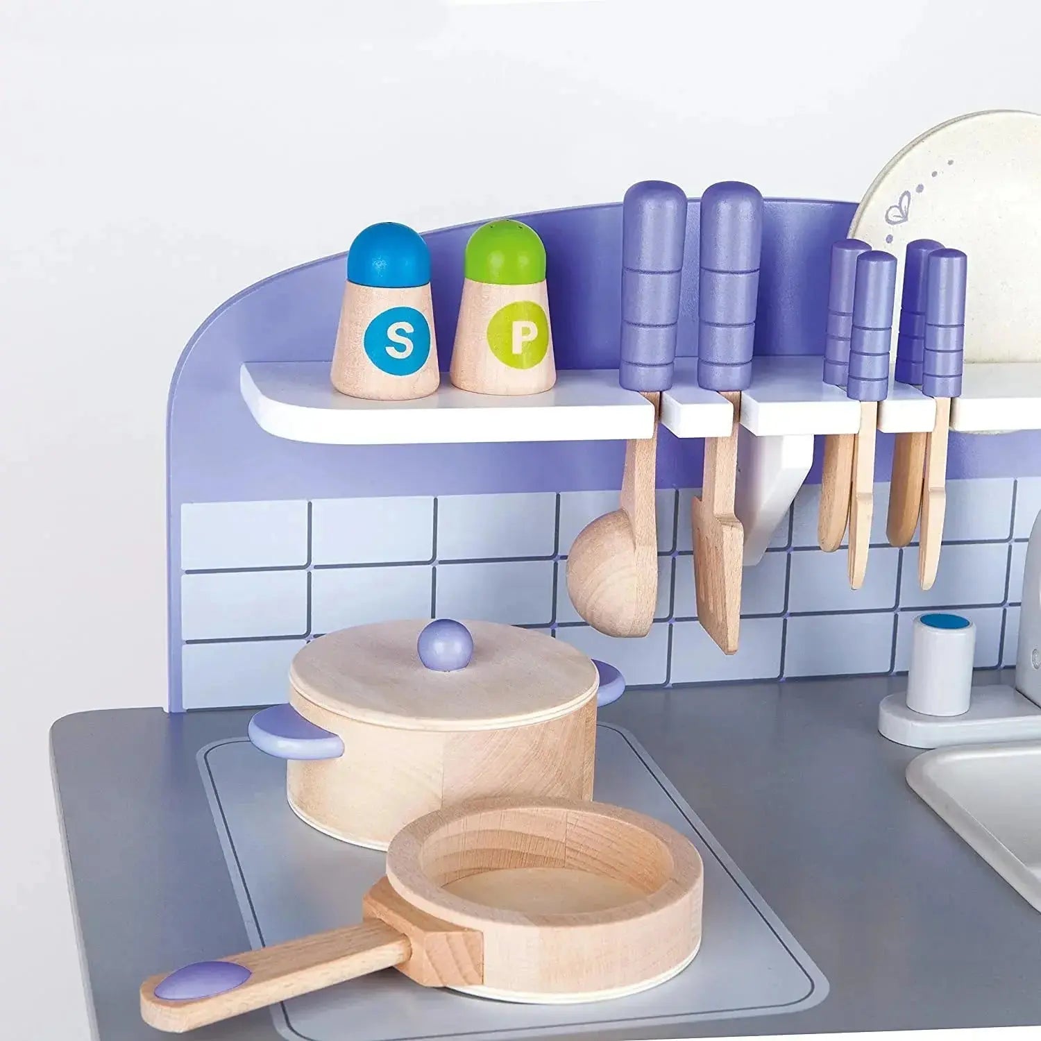 Hape Gourmet Kitchen with Cook