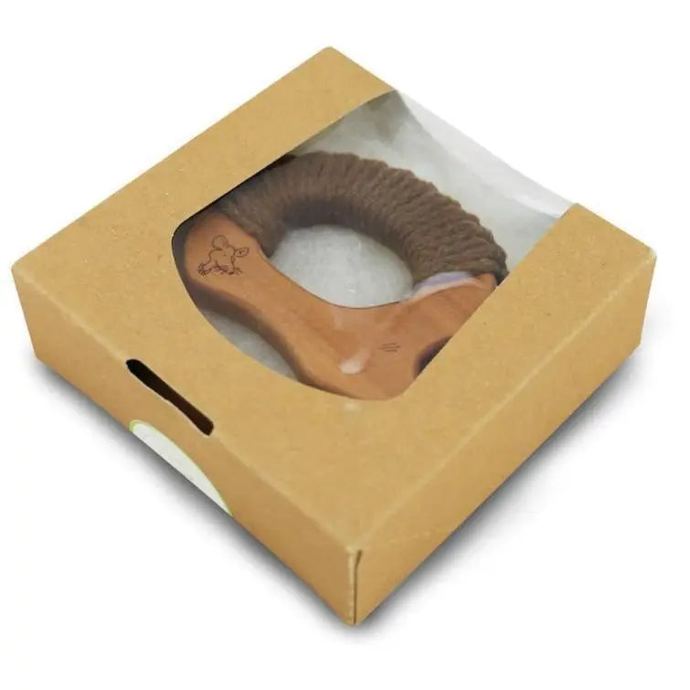 Senger Wooden Grasping Toy with Yarn - Hedgehog Senger