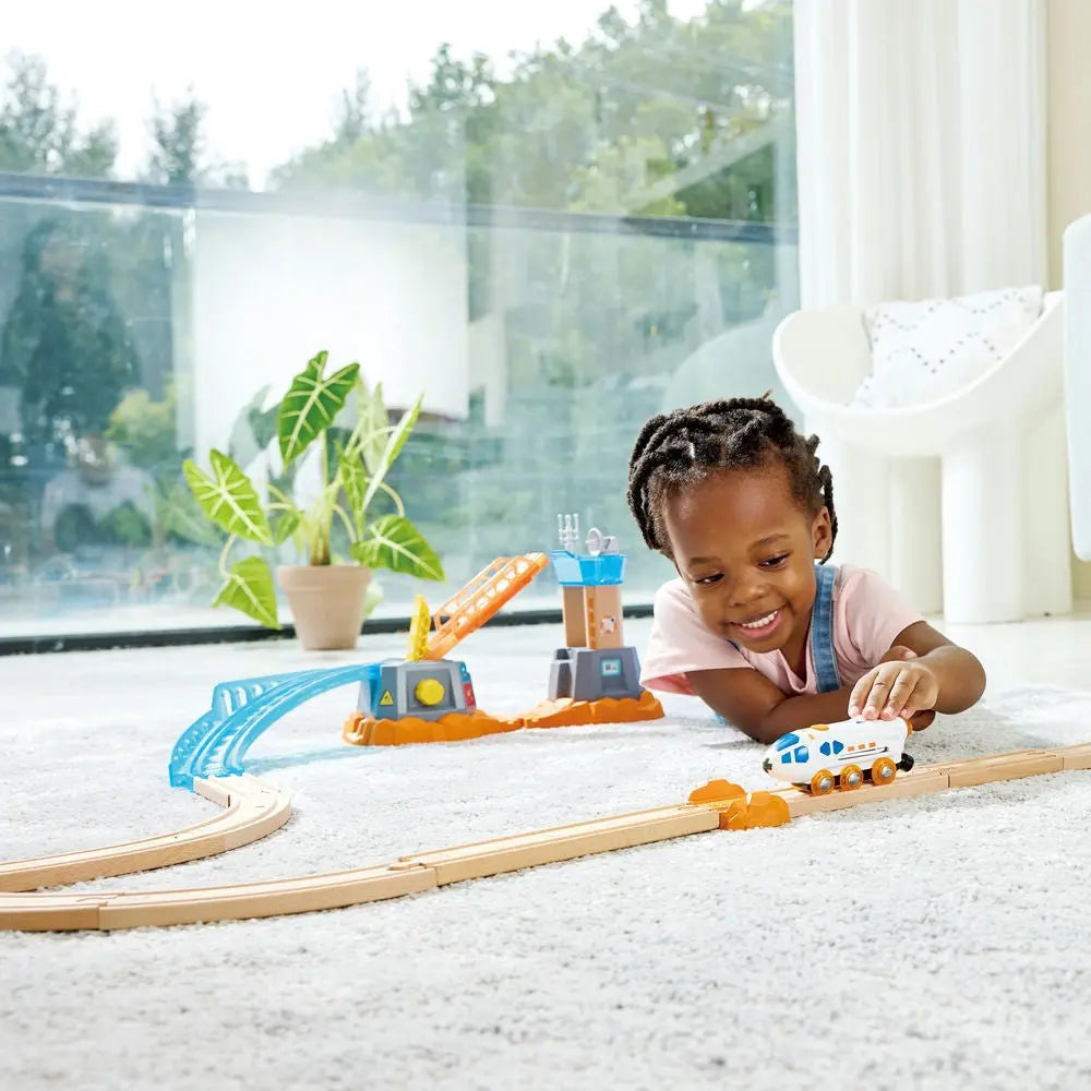 2-in-1 Space Shuttle Train Hape-Toy-Market