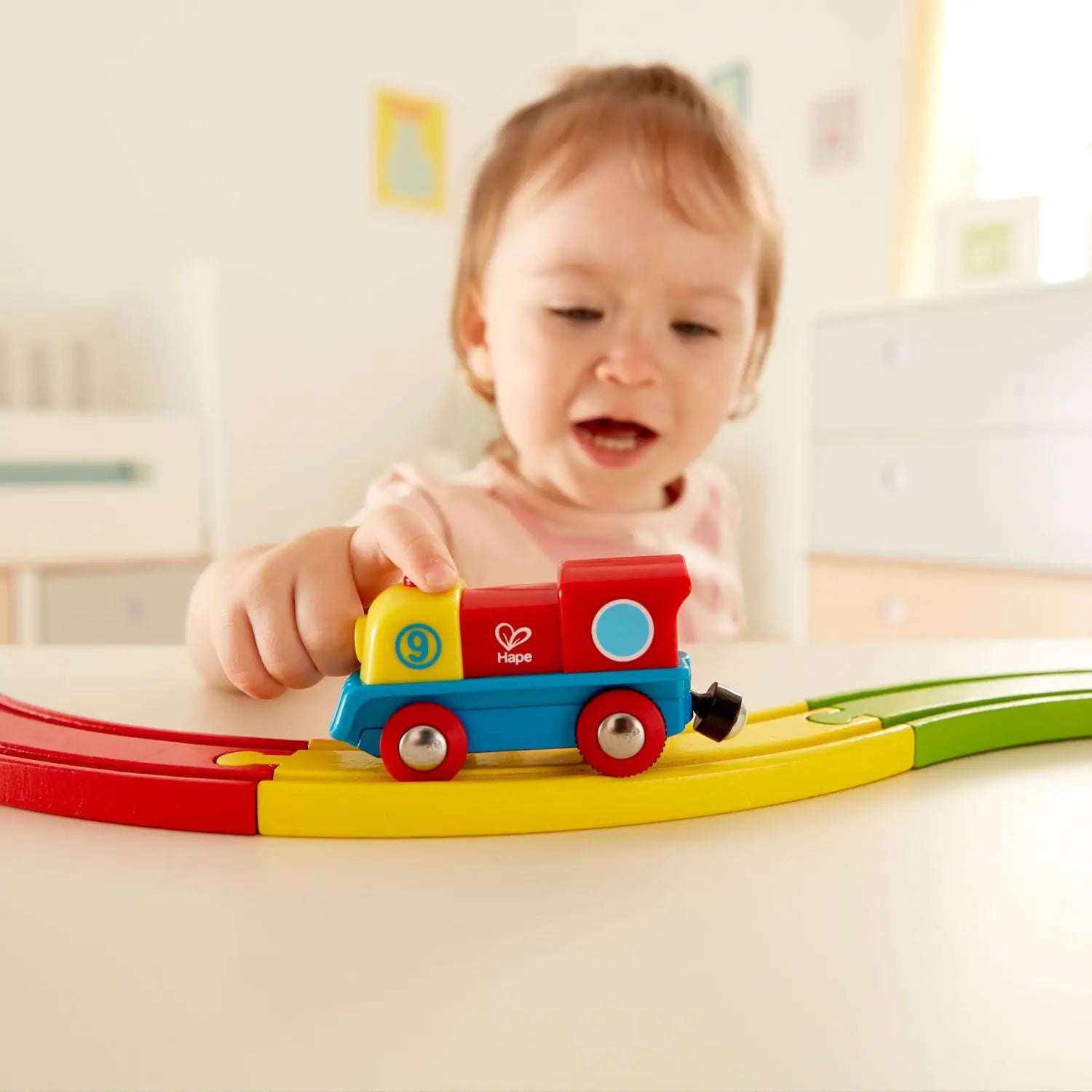 Brave Little Engine Hape