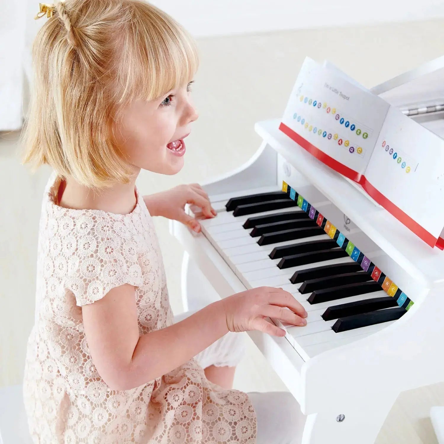 Petit piano rouge Hape® pour enfant de dès 3 ans - Musicakids éveil musical