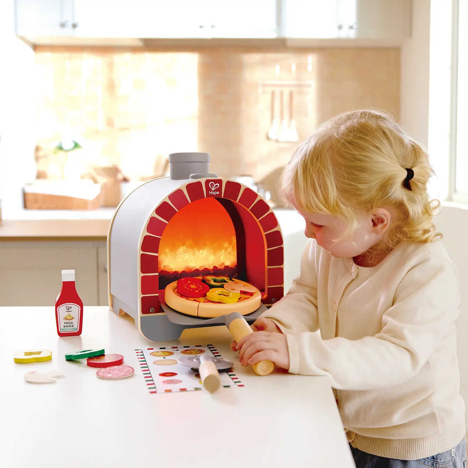 Hape Light & Sizzle Pizza Oven Set Hape