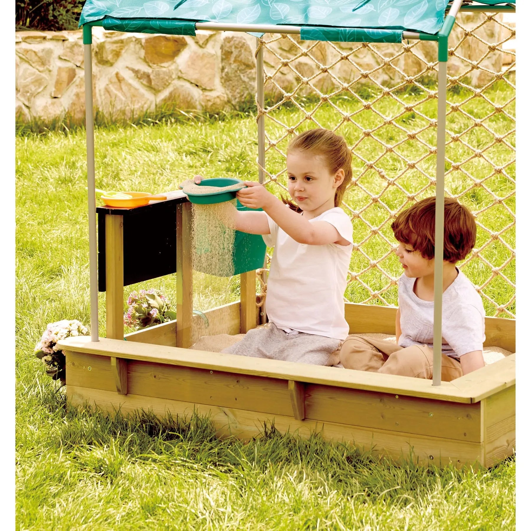 Hape Sandbox Cabana Kit Hape