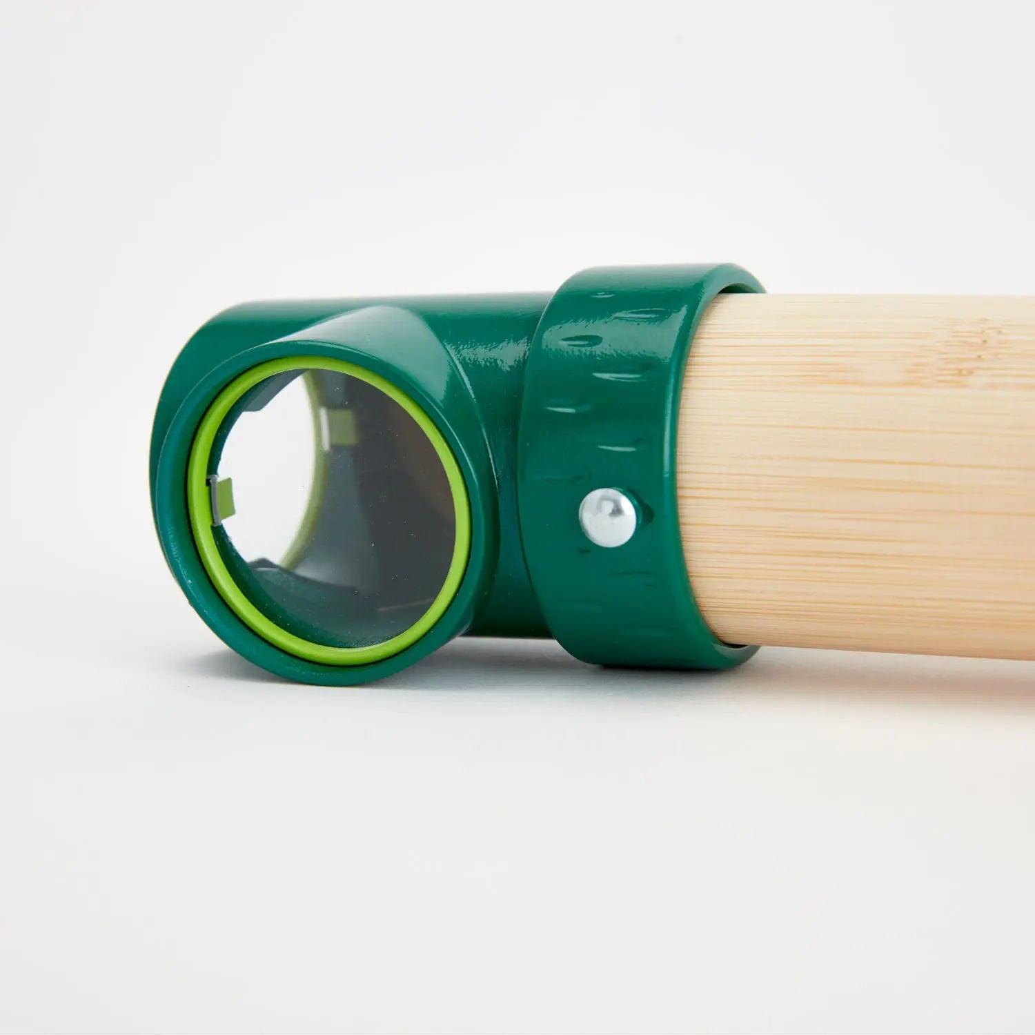 Hide-and-seek Periscope Hape