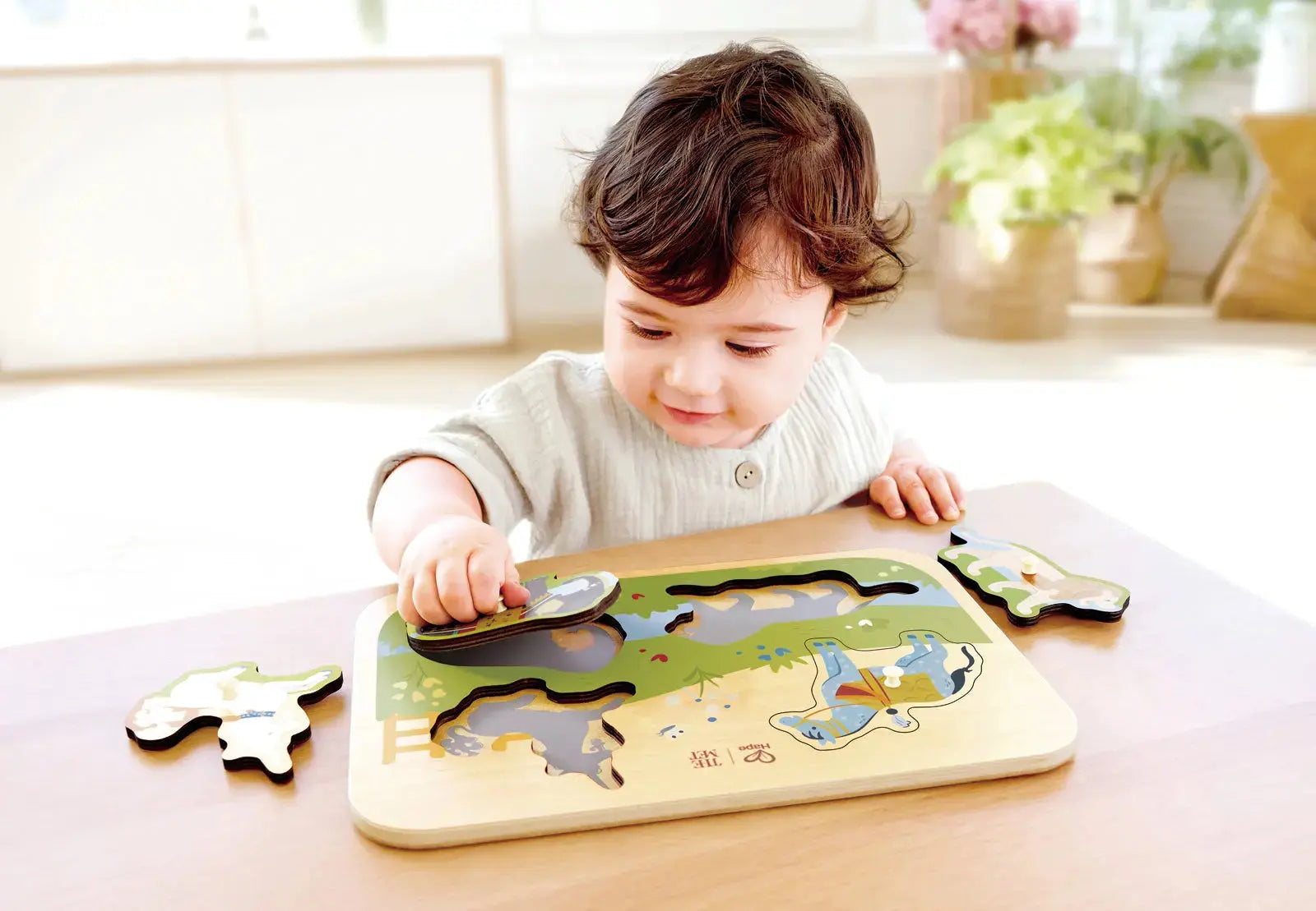 Hape x The Met Majestic Animals Wooden Peg Puzzle – 4-Piece Puzzle