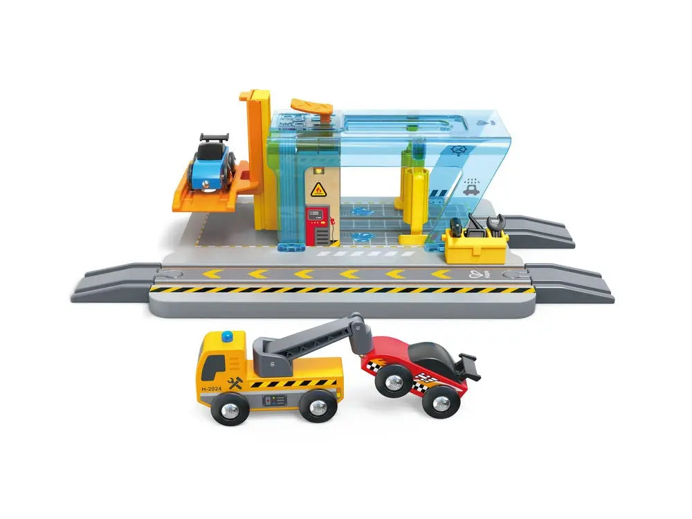 Repair & Wash Station Hape-Toy-Market