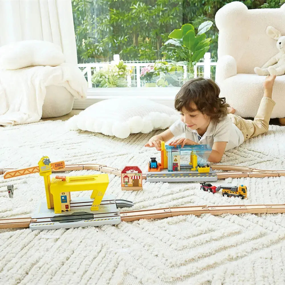 Repair & Wash Station Hape-Toy-Market