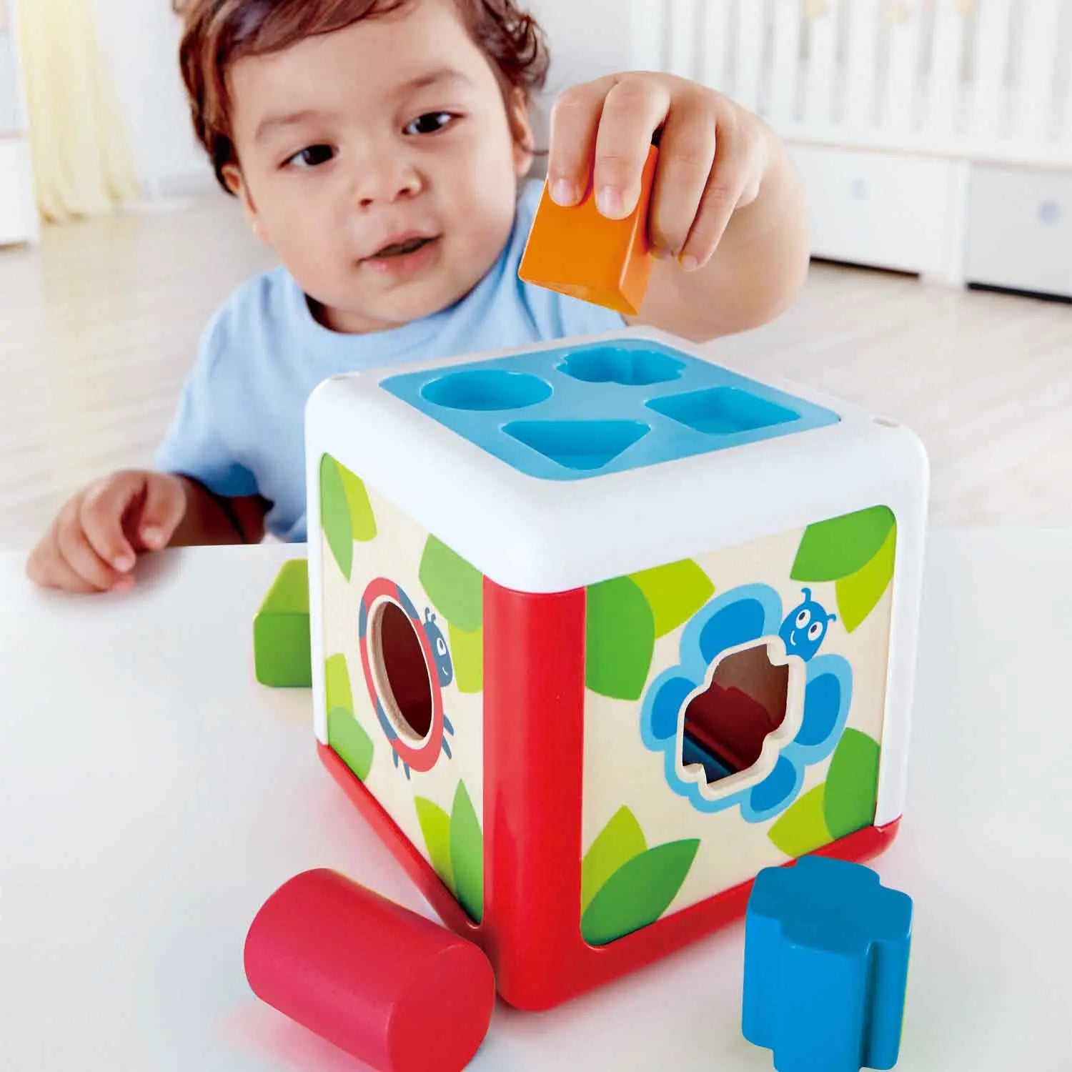 Shape Sorting Box Hape